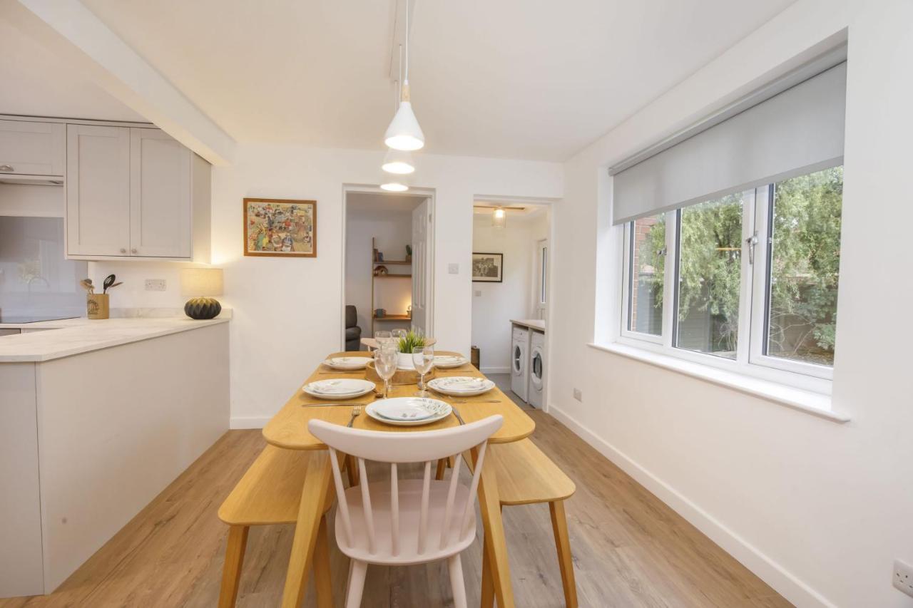 The Willows With Free Parking For 2 Cars Йорк Екстериор снимка